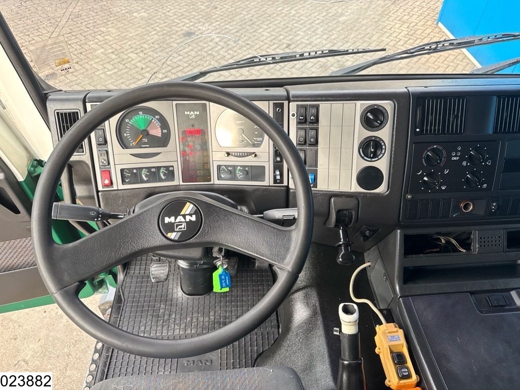 MAN 37 414 8x4, EURO 2, Manual, Leaf suspension