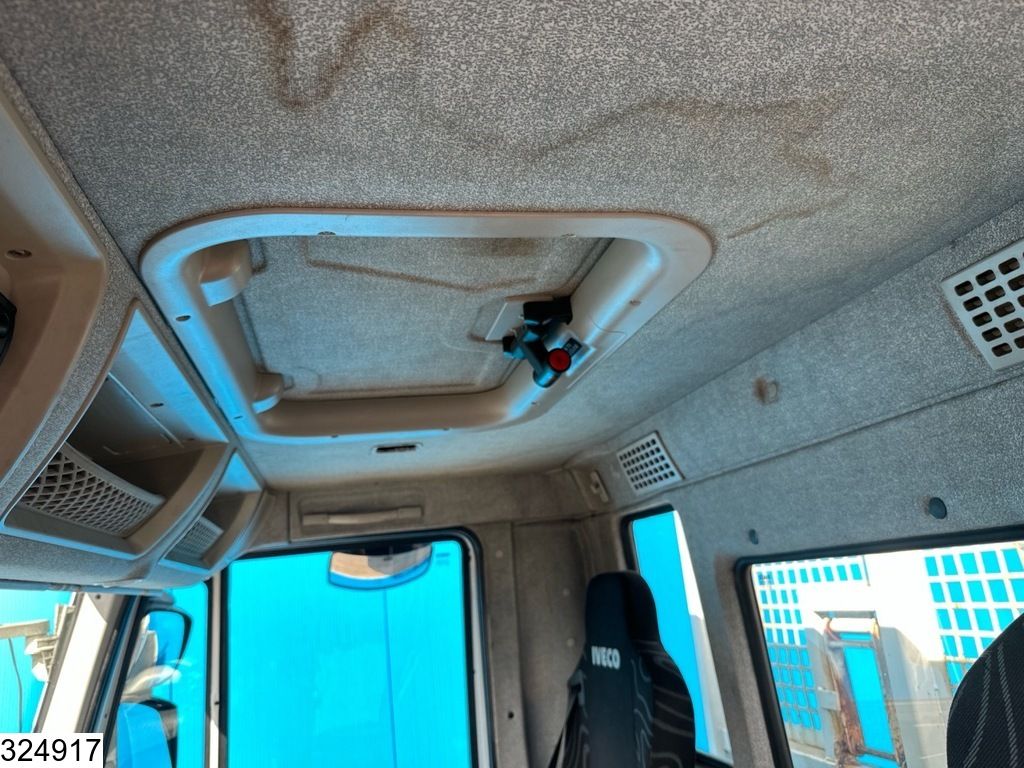 Iveco Trakker 8x4, EURO 6, Palfinger, Remote