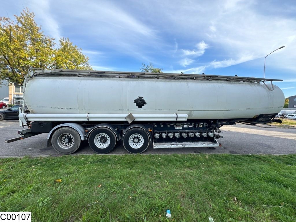 Trailor Fuel 40082 Litres, 9 Compartments