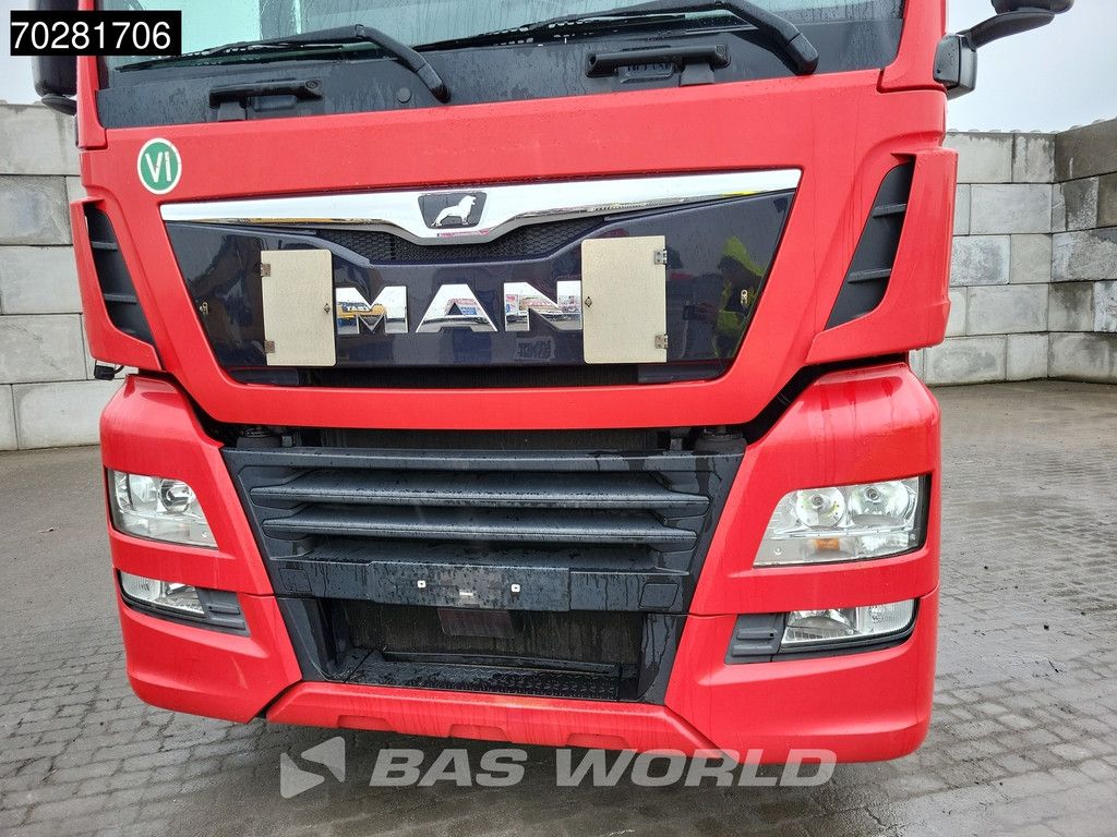 MAN TGX TGX 18.460 4X2 XXL Retarder 2xTanks ACC Euro 6