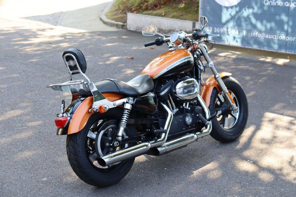 Harley-Davidson Sportster XL1200 Custom Benzine 2014