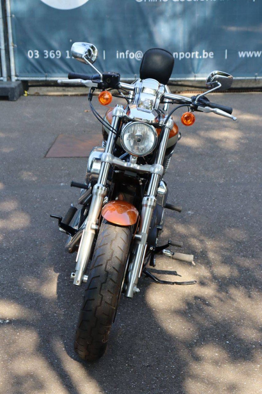 Harley-Davidson Sportster XL1200 Custom Benzine 2014