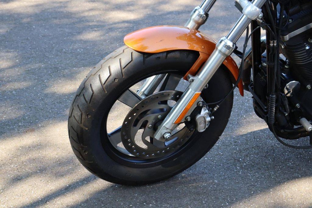 Harley-Davidson Sportster XL1200 Custom Benzine 2014