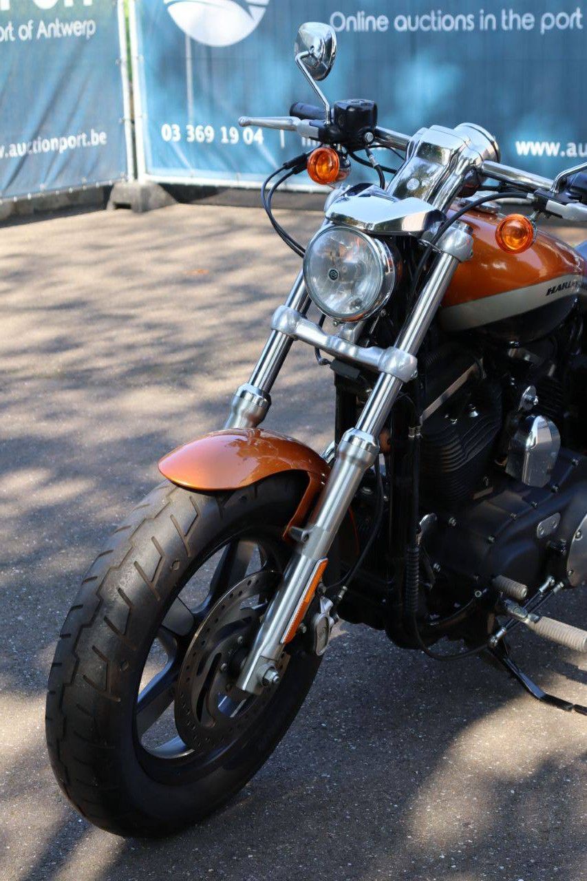 Harley-Davidson Sportster XL1200 Custom Benzine 2014