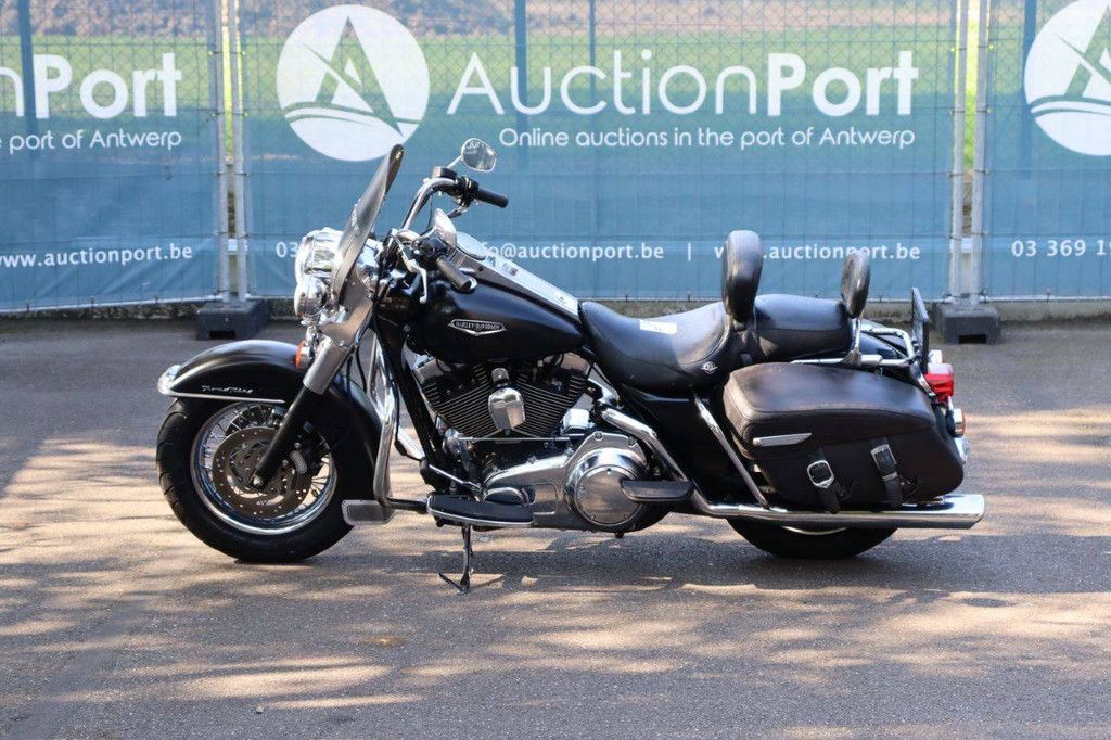 Harley-Davidson Road King Classic Touring Benzine 2007