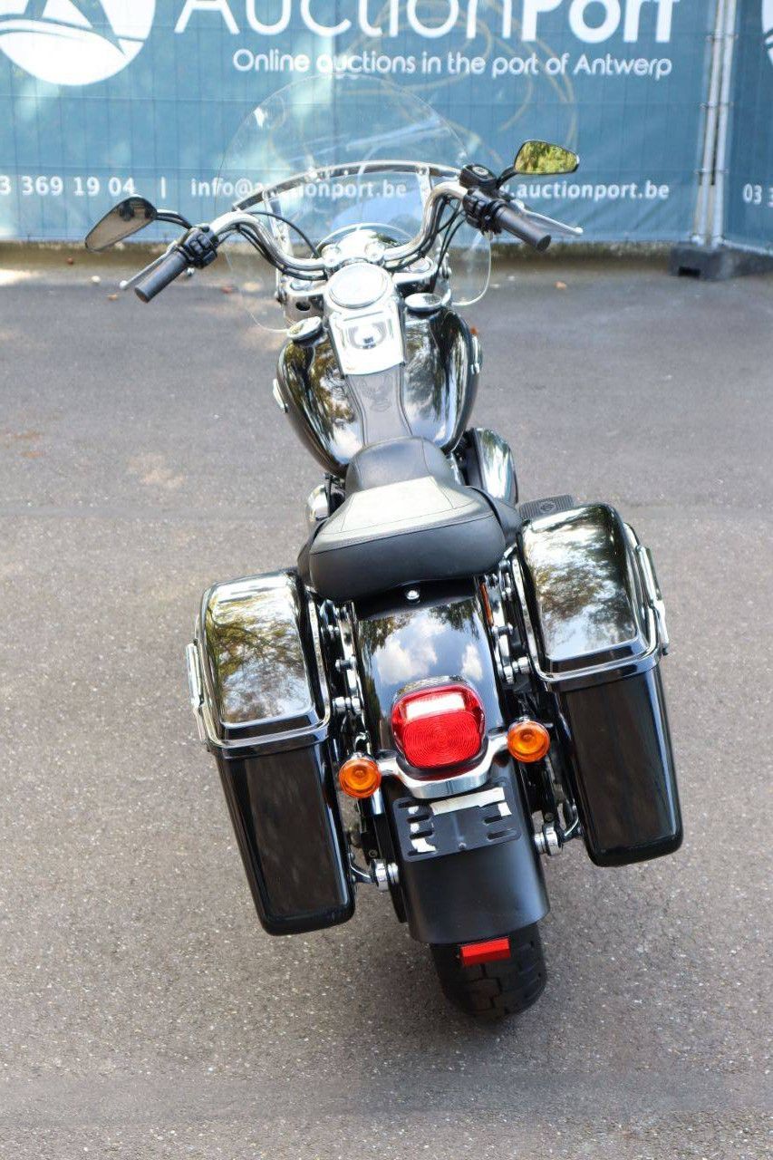 Harley-Davidson Dyna Switchback Benzine 2012