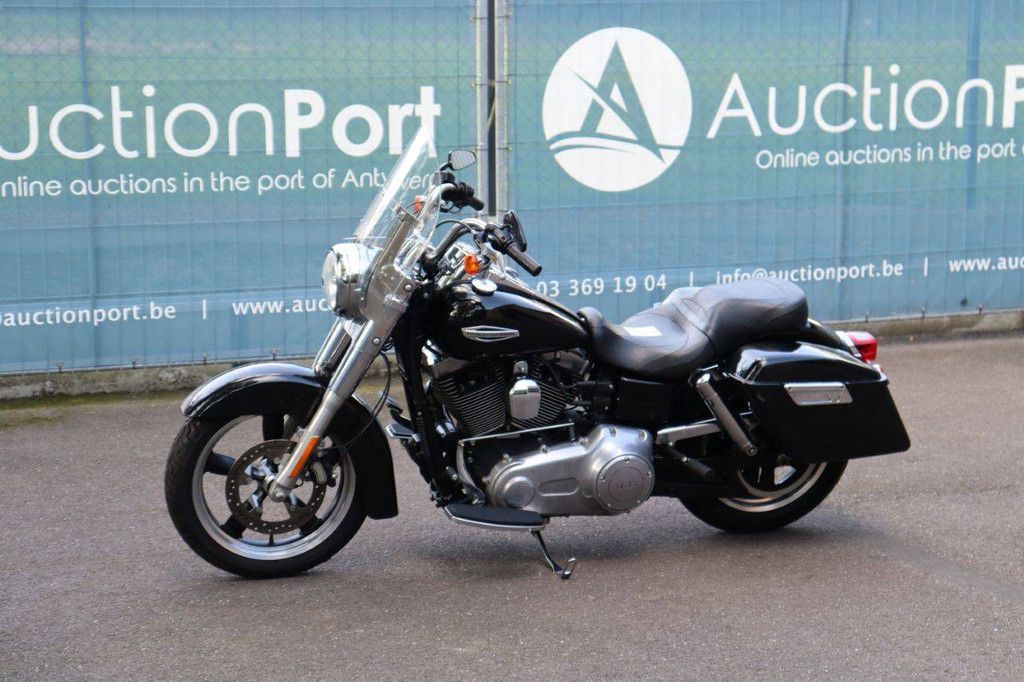 Harley-Davidson Dyna Switchback Benzine 2012