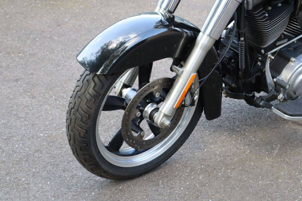 Harley-Davidson Dyna Switchback Benzine 2012