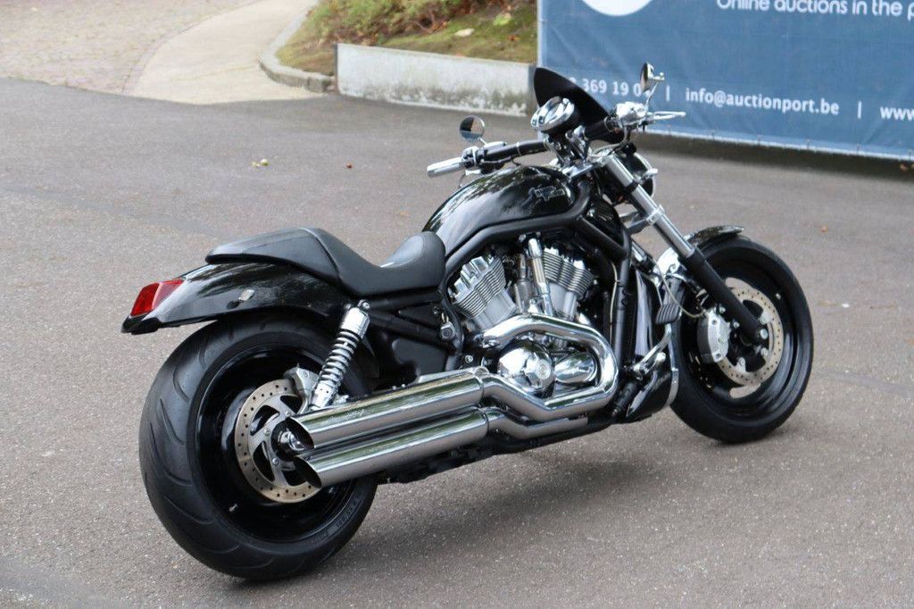 Harley-Davidson V-Rod VRSC Benzine 2006
