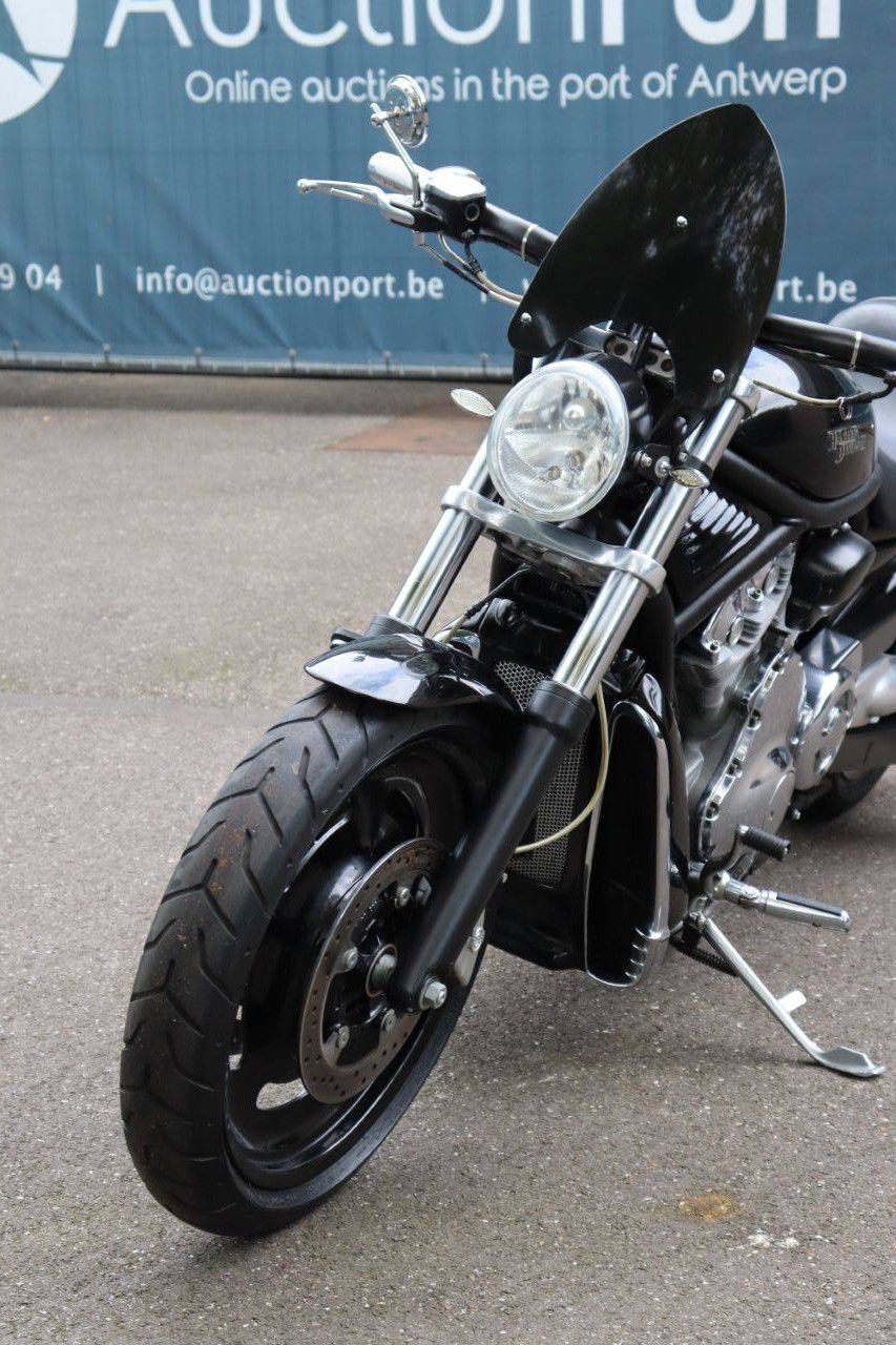 Harley-Davidson V-Rod VRSC Benzine 2006