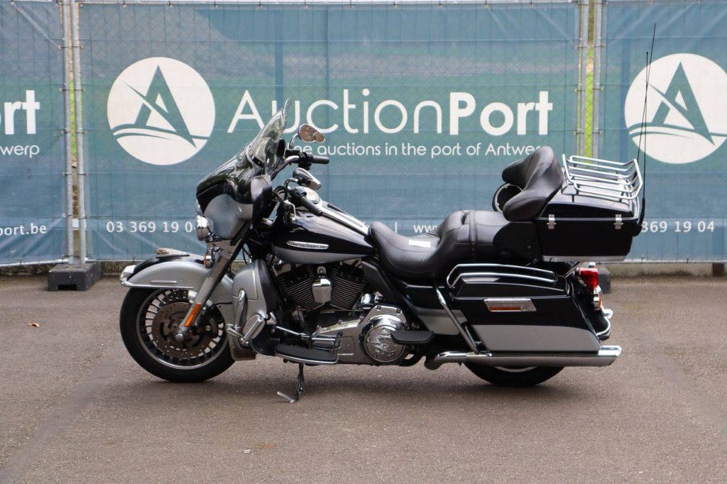 Harley-Davidson Ultra Classic Benzine 2013