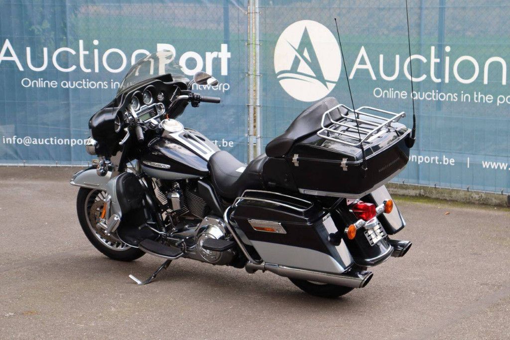 Harley-Davidson Ultra Classic Benzine 2013