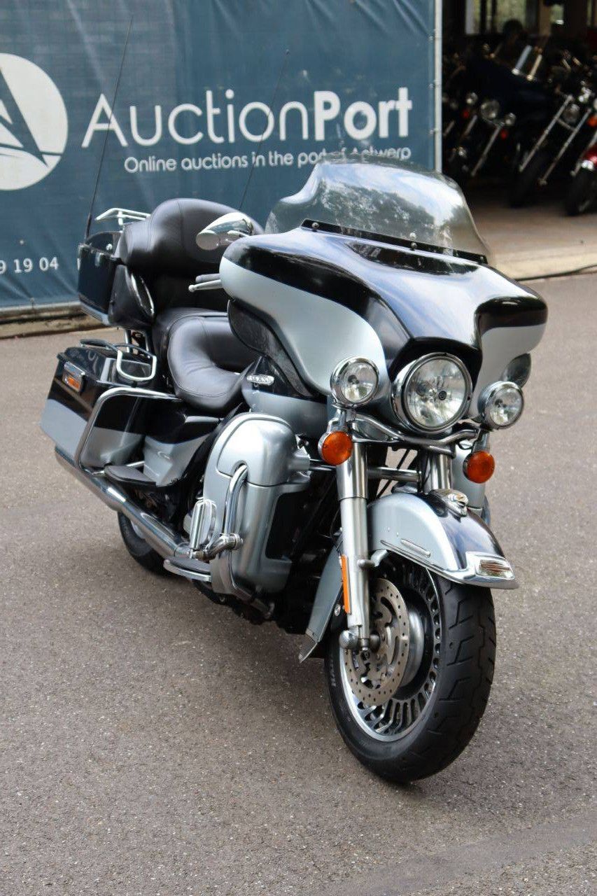 Harley-Davidson Ultra Classic Benzine 2013