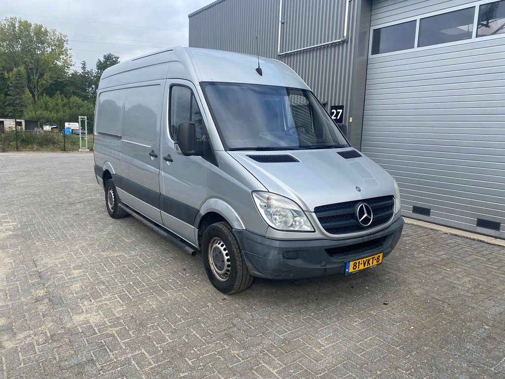 Mercedez-Benz 906 KA 35 Sprinter 315CDI Diesel (Marge)