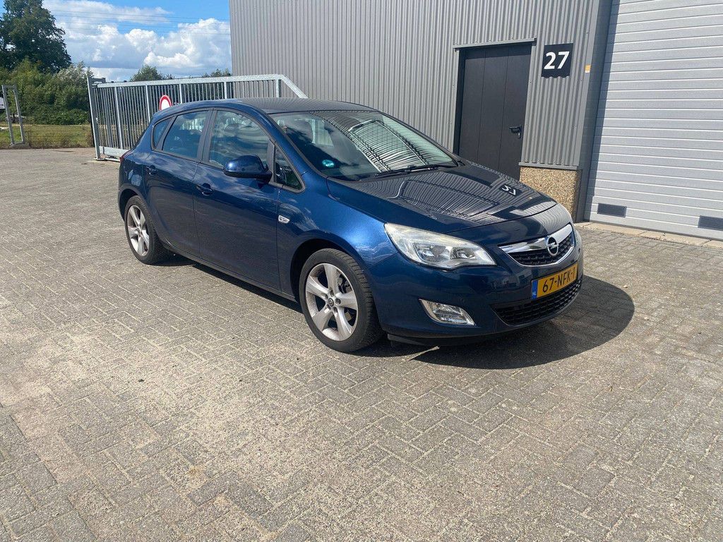 Opel Astra 1.6 Benzine 85kW 2010 (Marge)