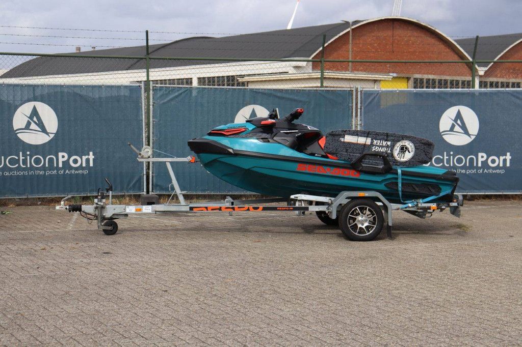 Jetski Seadoo Wake Pro 230 Petrol 2018 (Margin)