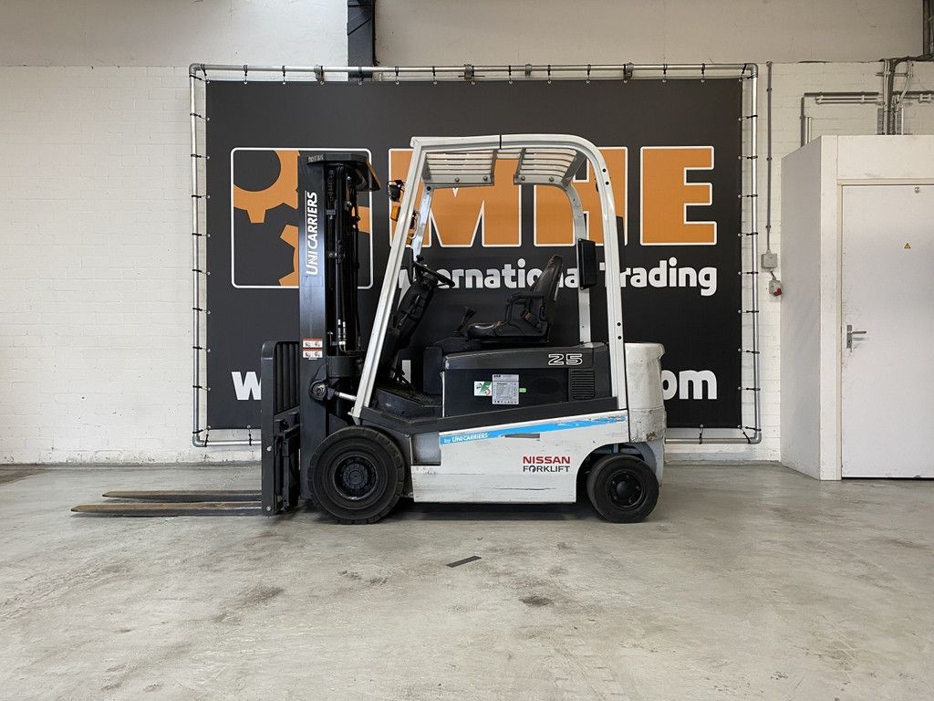 Unicarriers 1Q1L25Q MH16108