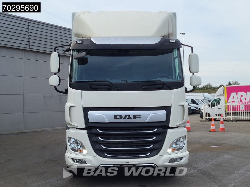 DAF CF 320 4X2 LOW Mileage! 2000kg Ladebordwand Automatic Navi ACC Euro 6