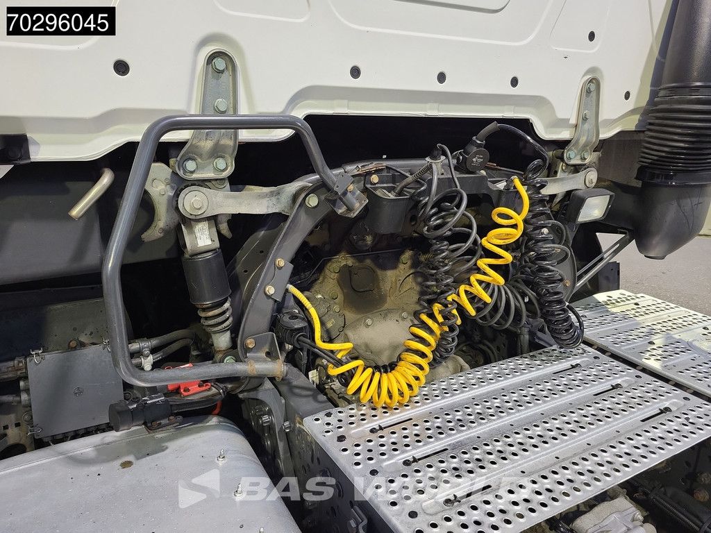 Mercedes Actros Actros 1845 4X2 GigaSpace NL-Truck Mega 2xTanks Standklima ACC Euro 6