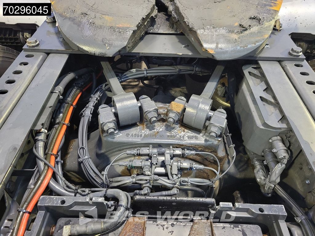 Mercedes Actros Actros 1845 4X2 GigaSpace NL-Truck Mega 2xTanks Standklima ACC Euro 6