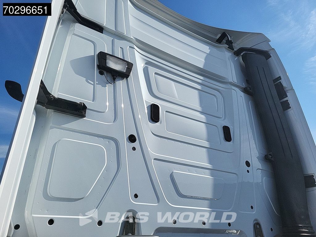 Mercedes Actros 1848 4X2 BigSpace Retarder ACC Standairco Navi Xenon ACC Euro 6