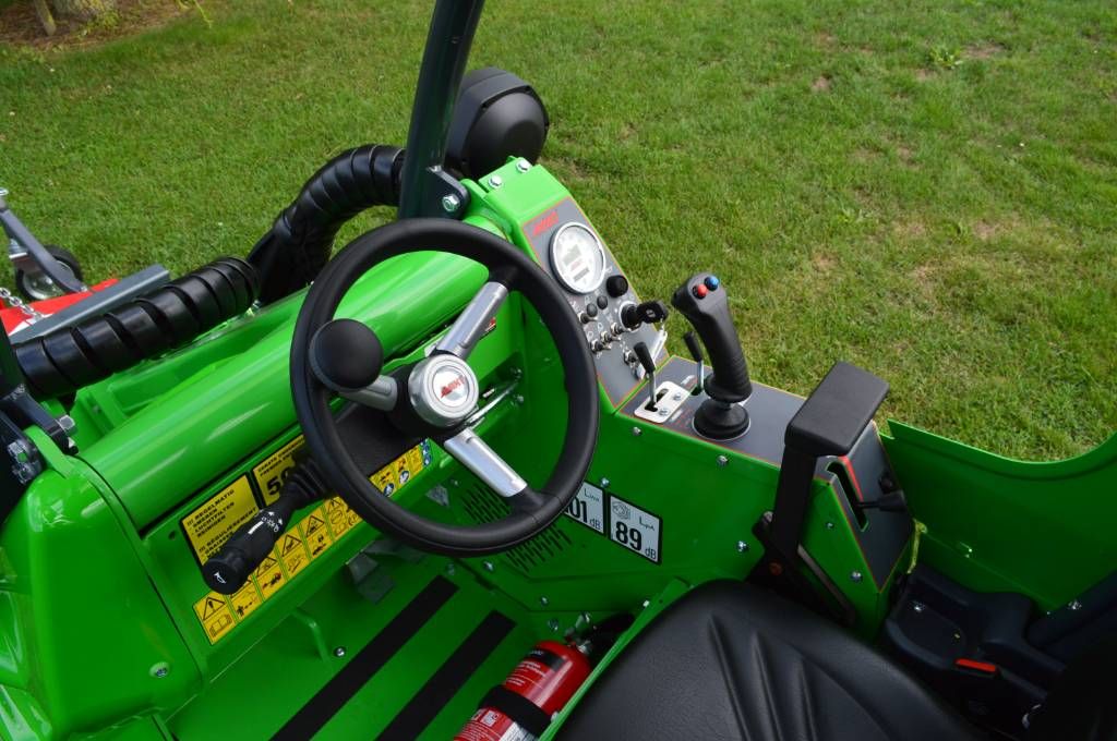 Avant 423 TDL+ Kniklader/Shovel