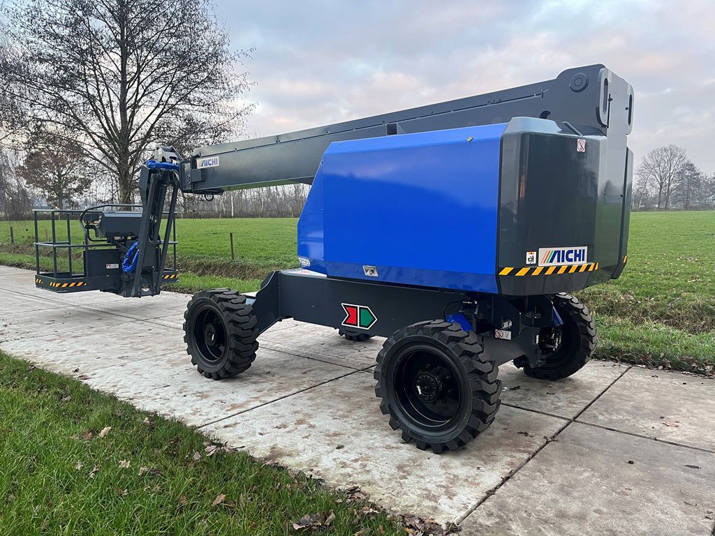 Aichi SP14DJM wiel telescoophoogwerker