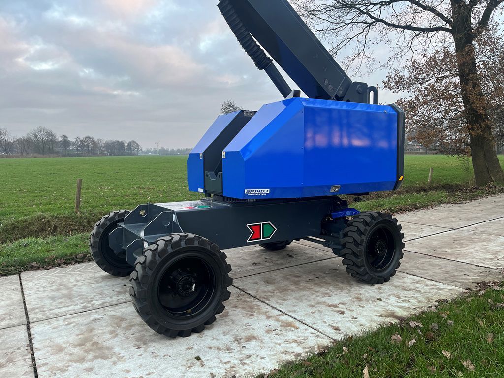 Aichi SP14DJM wiel telescoophoogwerker