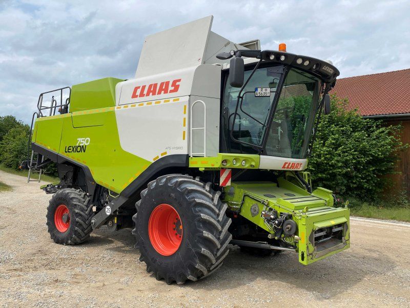 Claas Lexion 750
