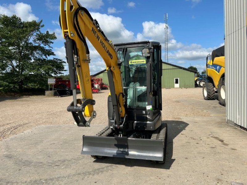 New Holland E25D CAB