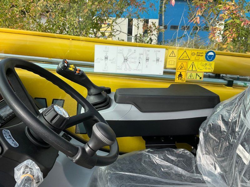 New Holland TH 9.35 ELITE