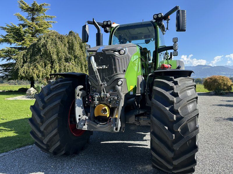Fendt 728 Profi Plus mit Trimble und Reifendruckregelung