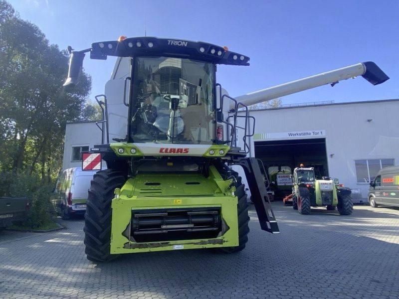 Claas TRION 530 MIT VARIO 620