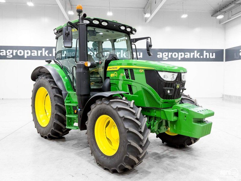 John Deere 6R 120