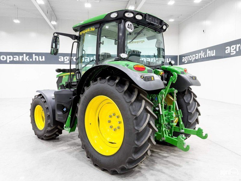 John Deere 6R 120