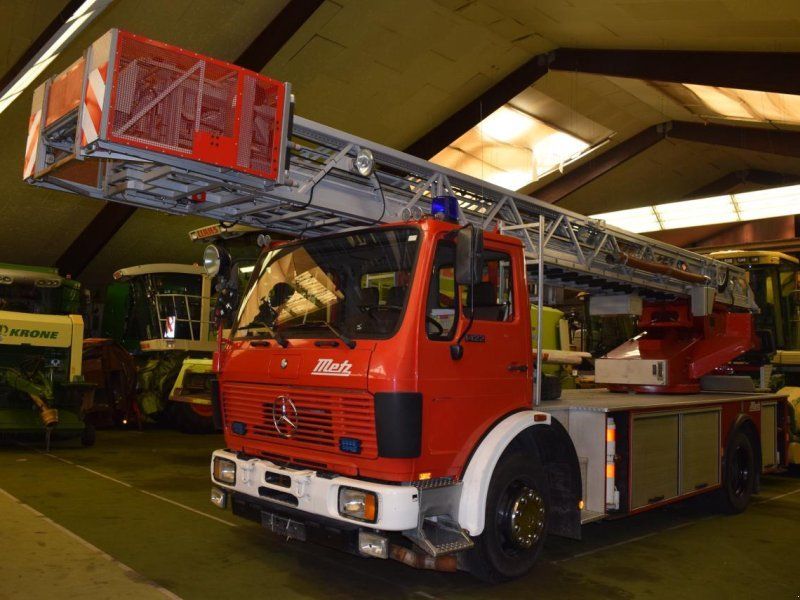 Mercedes-Benz 1422 F 4x2 DLK 23 12 Drehleiter