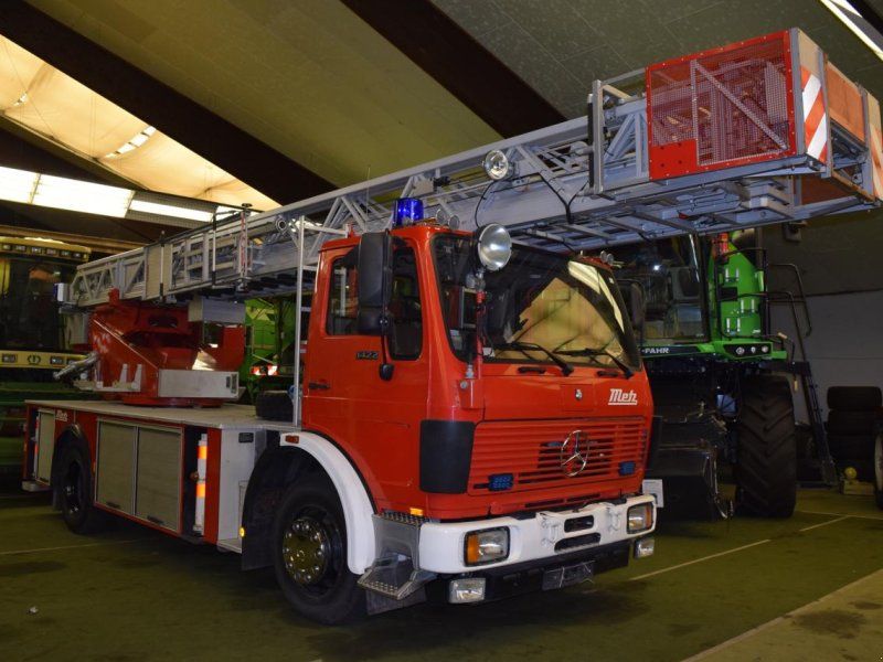 Mercedes-Benz 1422 F 4x2 DLK 23 12 Drehleiter