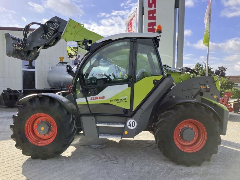 Claas SCORPION 746 VARIPOWER ST5