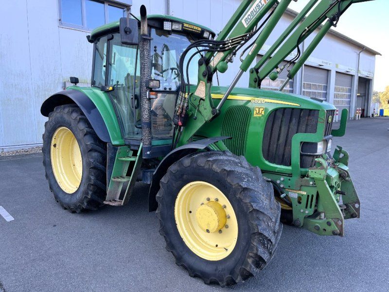 John Deere 6520, FKH + FZW, STOLL Robust F 31 Frontlader