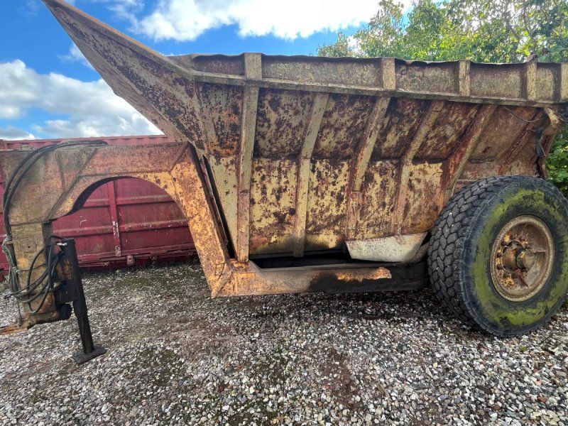 Volvo BM ervogn med svanehals