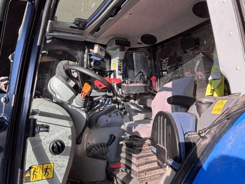 New Holland T5.100 DUAL COMMAND
