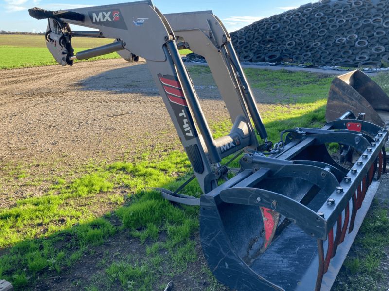 New Holland T7.165S RANGE COMMAND T4B