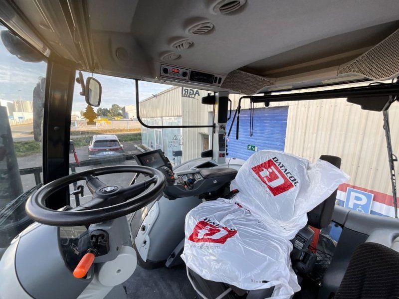 Valtra S324