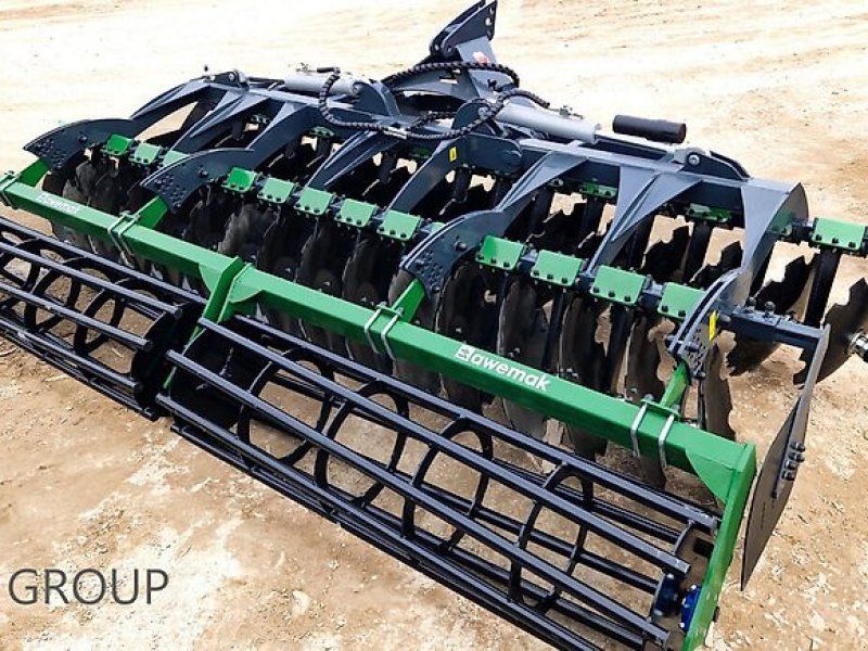 Awemak heavy   BTH 4.5m hydraulically foldable