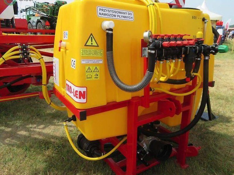 Tad-Len mounted field sprayer TL 612 12 m