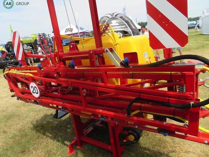 Tad-Len mounted field sprayer TL 612 12 m