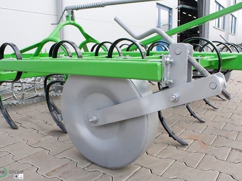 Bomet Carina U725/1, 3,2 m