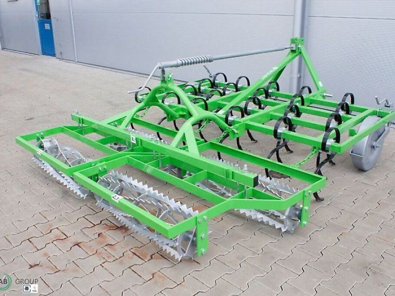 Bomet Carina U725/1, 3,2 m
