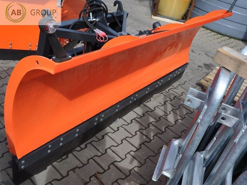Metal Technik snow plow  3.0 m category II