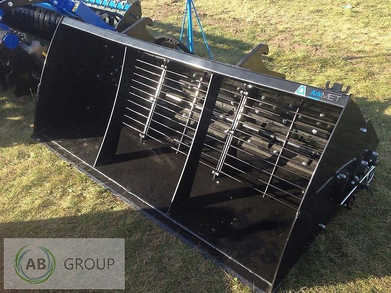 Self-loading s spreader E601.200